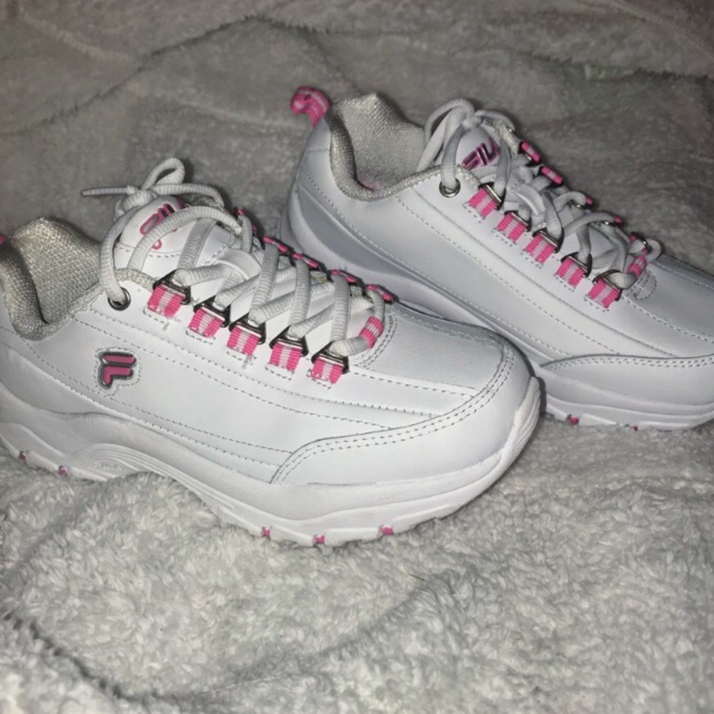SOLD White & Pink Fila Sneakers